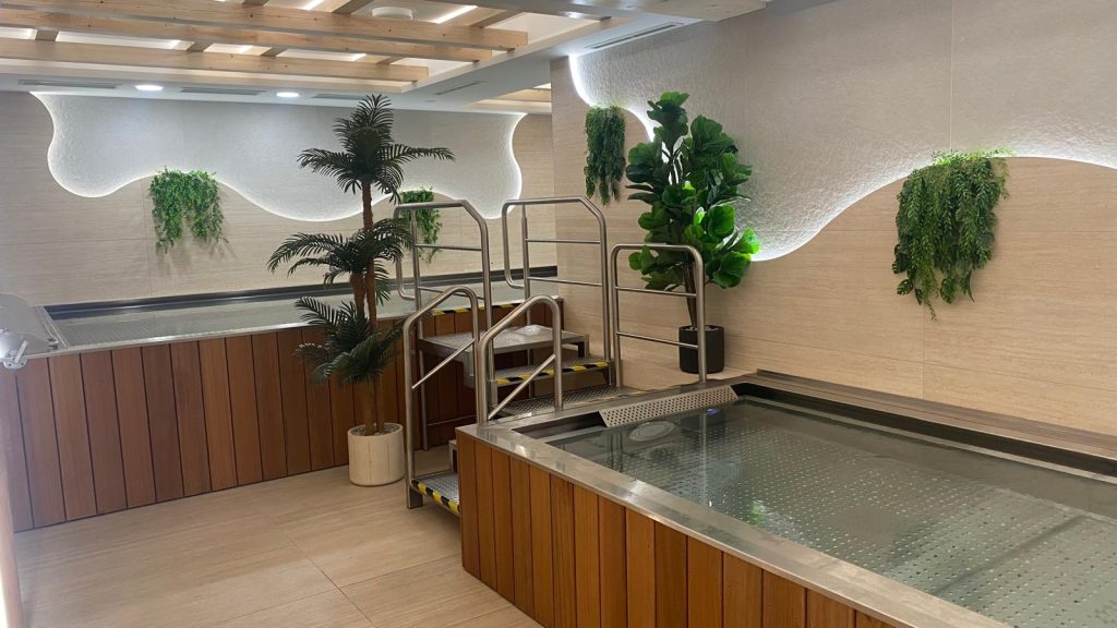 Montenero Systems I Czarna Góra Przeszklenia i drzwi wewnętrzne szklane I Realizacja w hotelu Liptakówka w Białce Tatrzańskiej PHOTO-2026-03-30-18-50-15 8